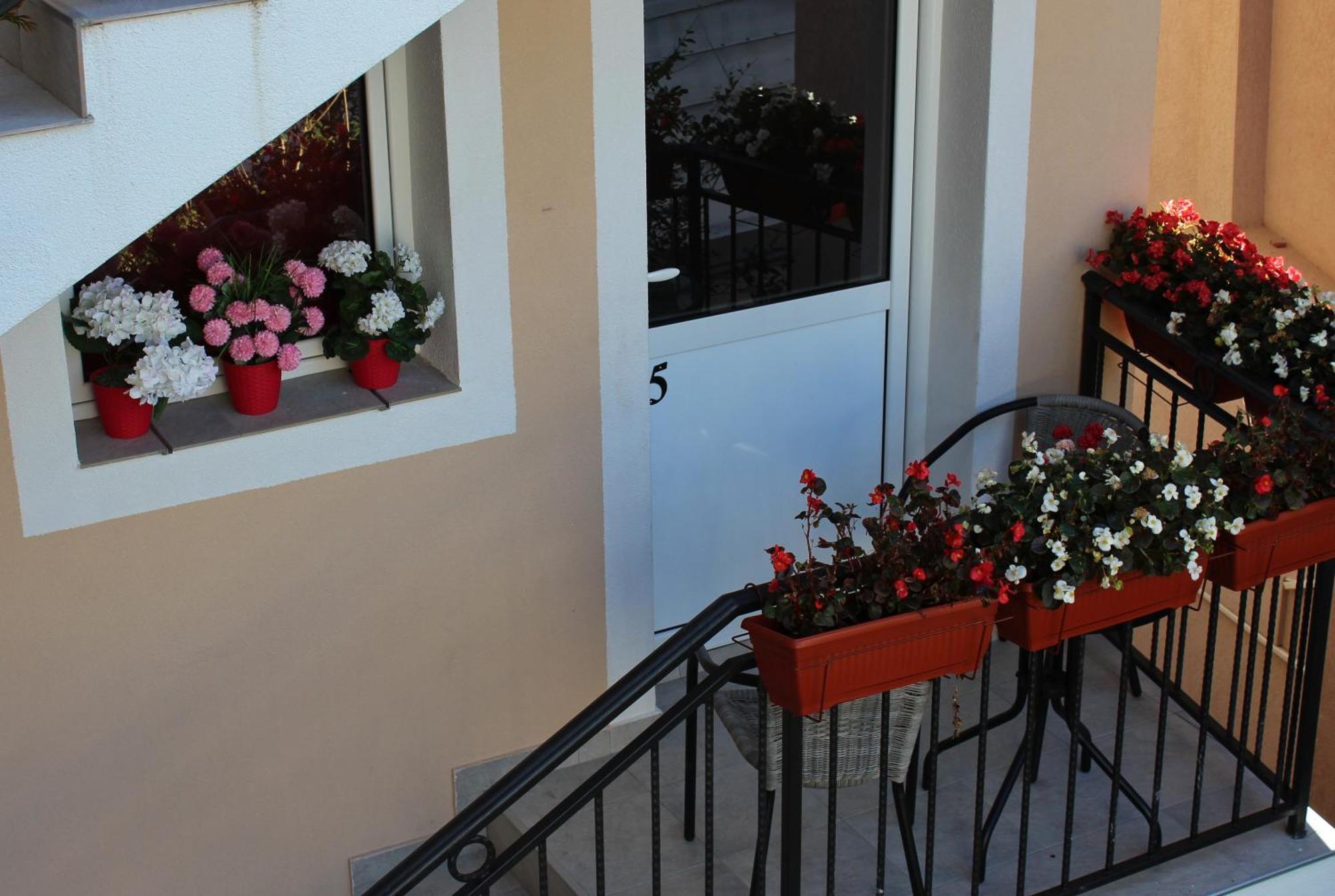 Apartments Balabusic Будва Стая снимка